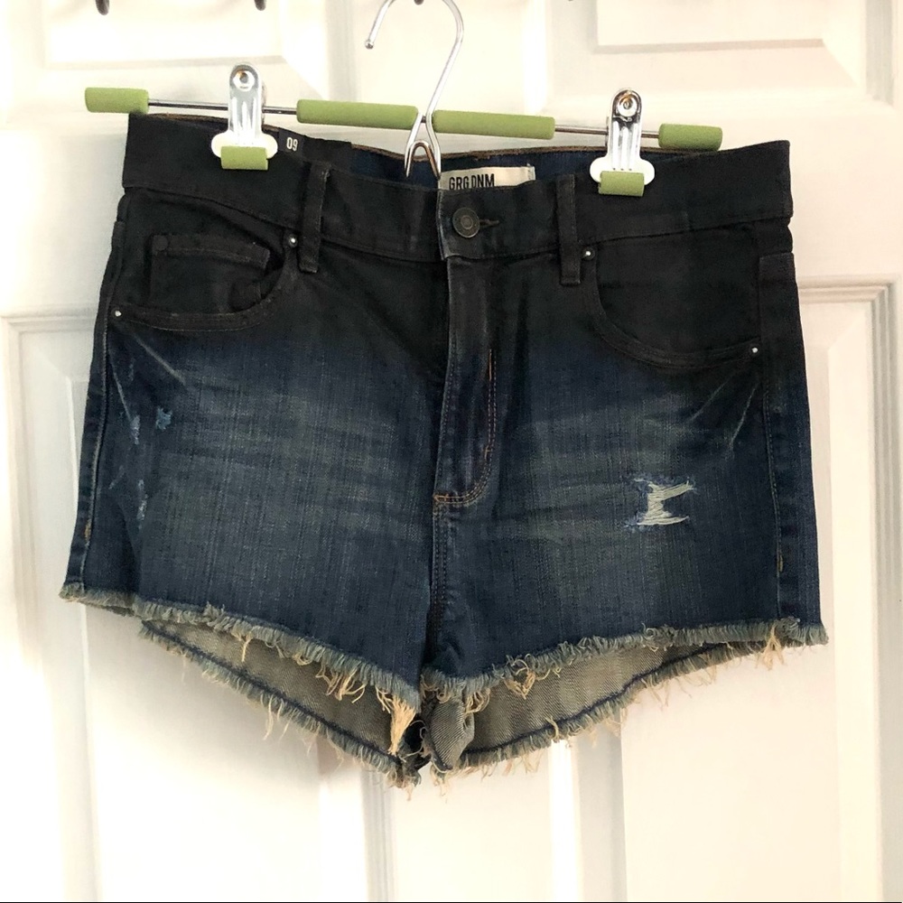 New garage ombré Jean shorts